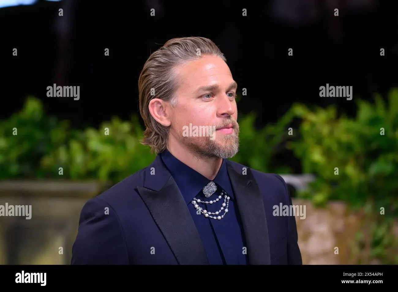 Charlie Hunnam short beard 2024